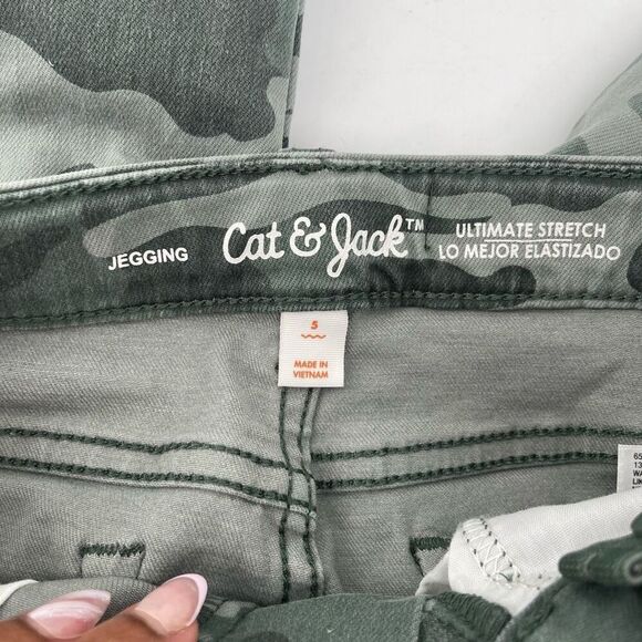 Cat & Jack Girls Green Camo Jeggings Size 5, Mid-Rise Ultimate Stretch - Picture 11 of 13